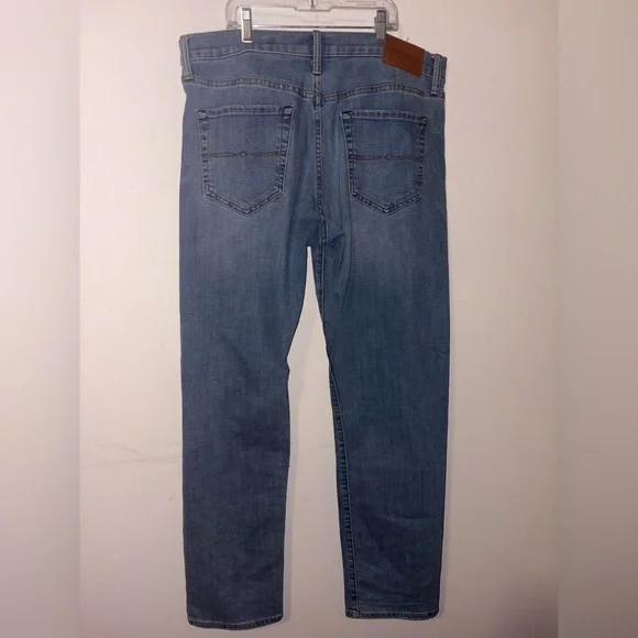 Lucky Brand Men’s Slim Straight 122 Blue Denim Jeans - Picture 3 of 8
